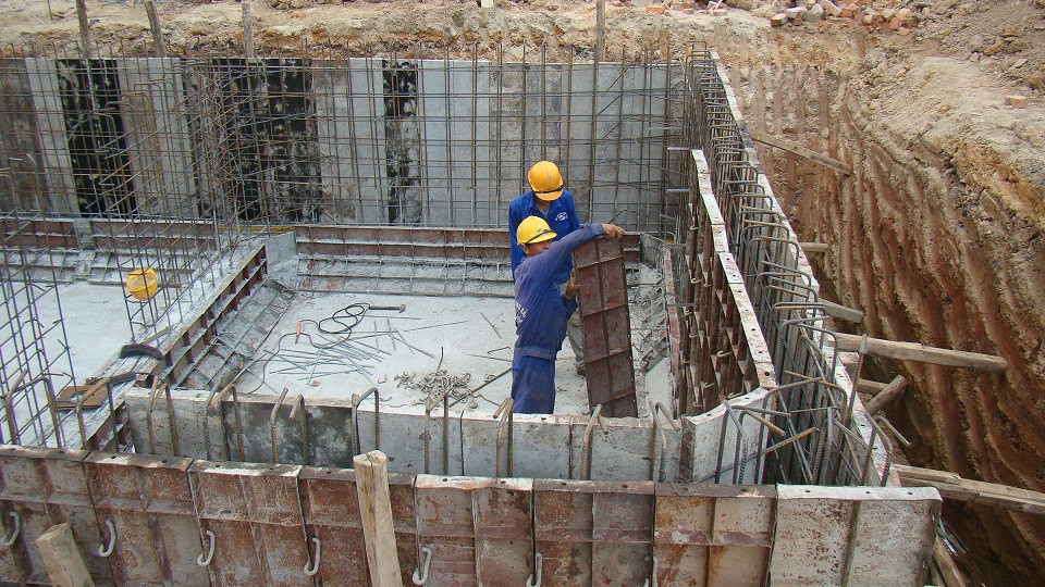 thi công bể xử lý nước thải